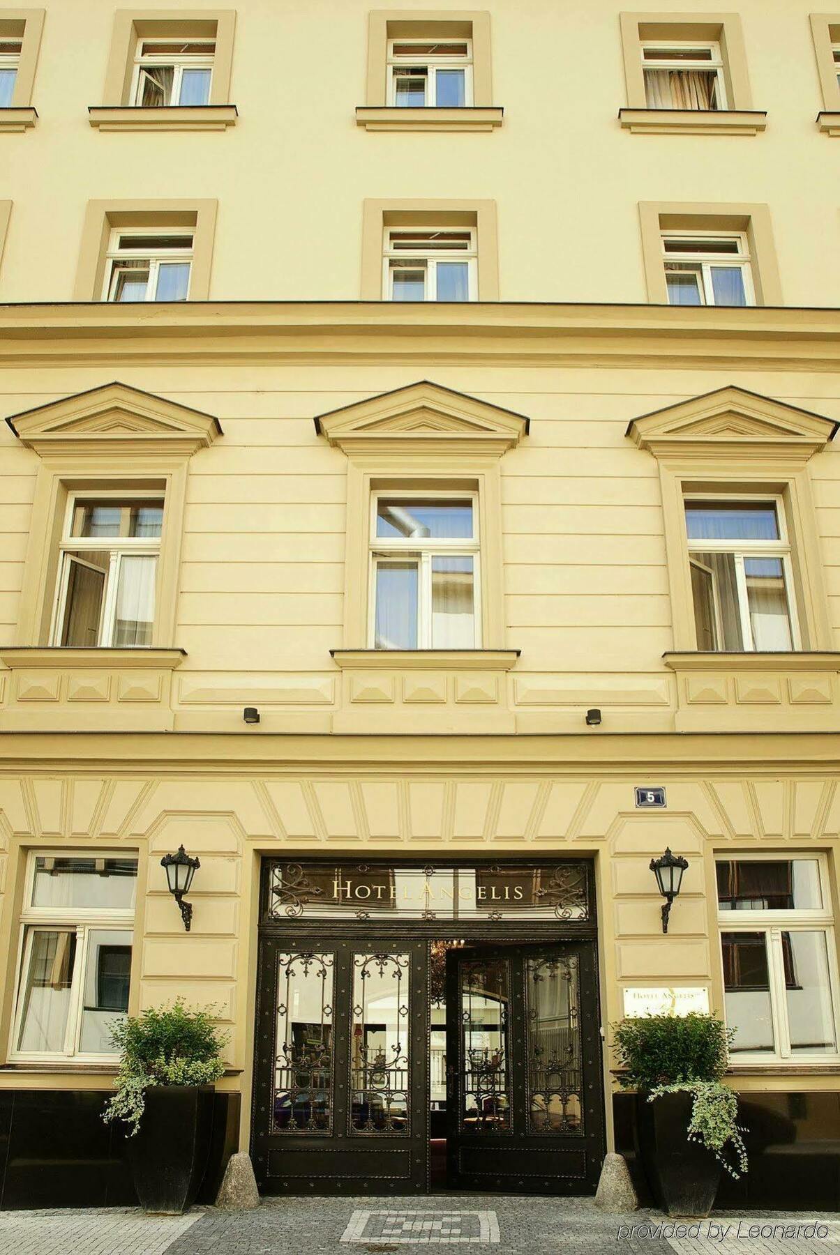 Hotel Angelis Prag Exterior foto